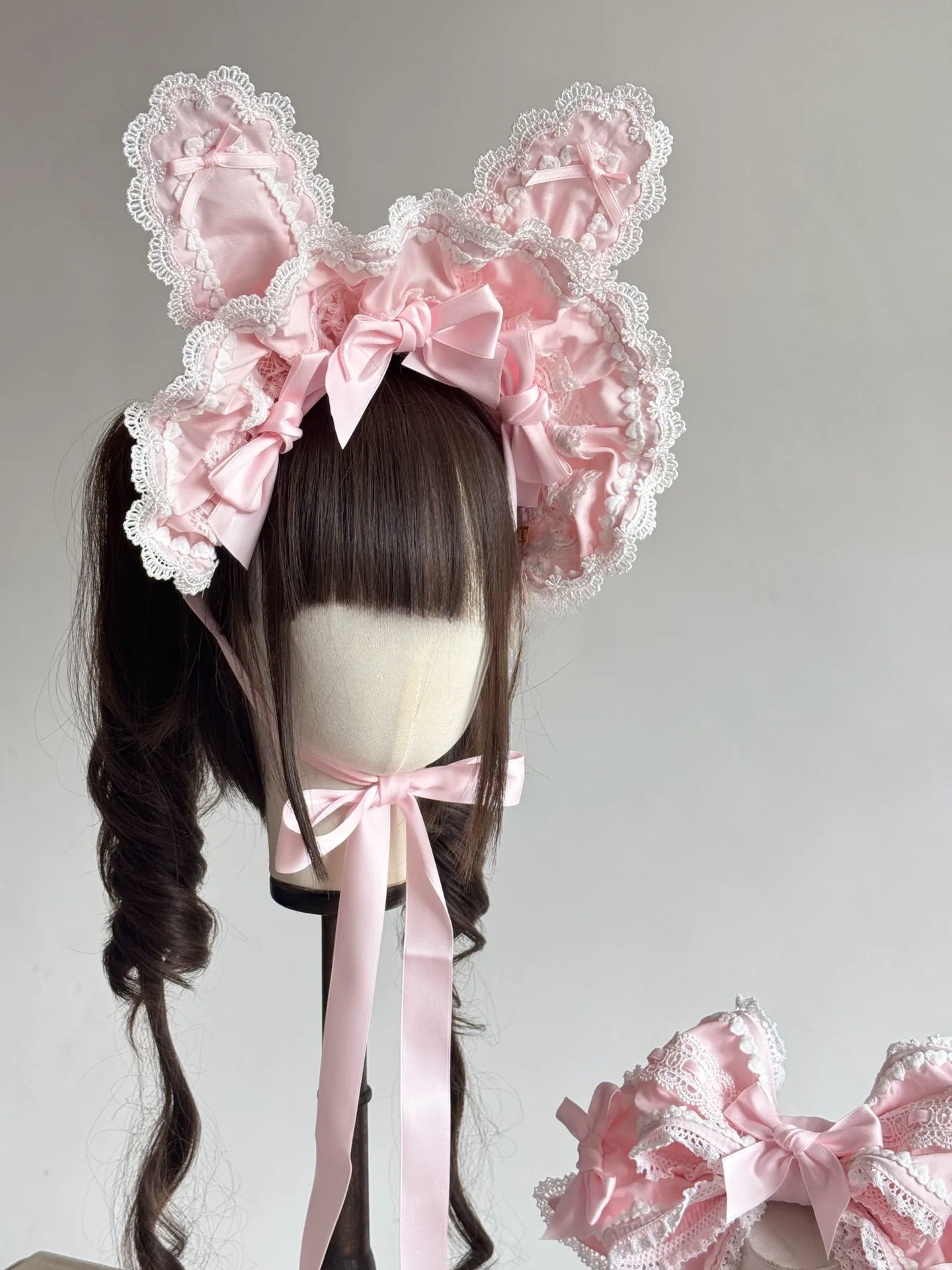 Laura's Doll Bunny Ear Bonnet, KC & Sleeves — Light Pink