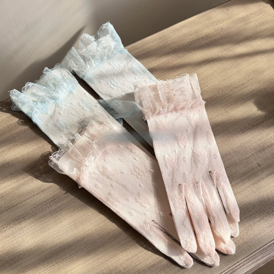 Hand-Dyed Lace Gloves